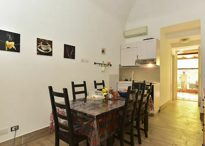 Relax Oda ve Kahvaltı 3*